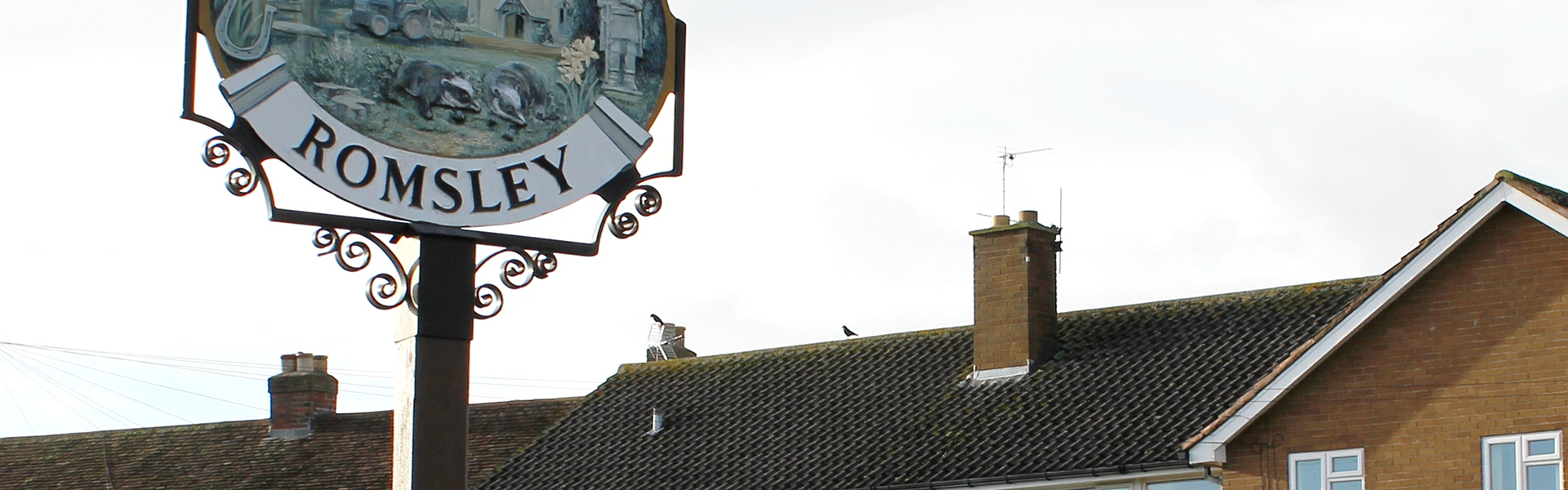 look-inside-outside-of-the-swallow-s-nest-halesowen